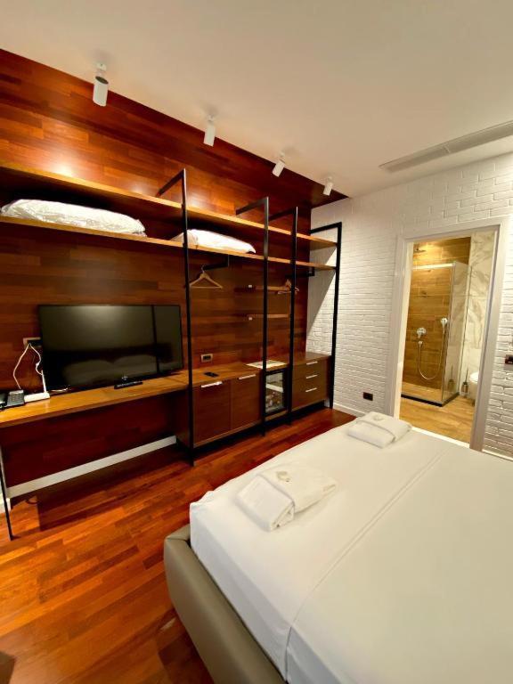 Crown Boutique Hotel Durrës 외부 사진