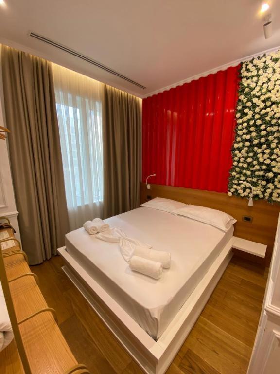 Crown Boutique Hotel Durrës 외부 사진