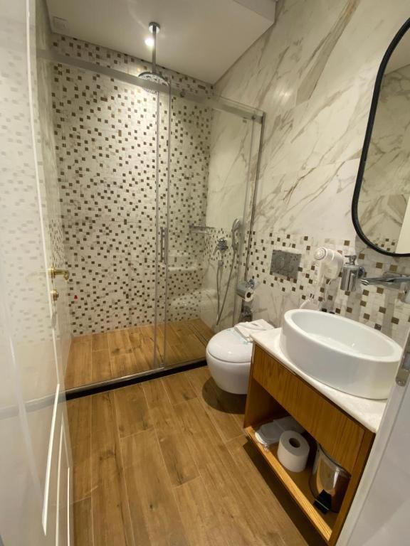 Crown Boutique Hotel Durrës 외부 사진