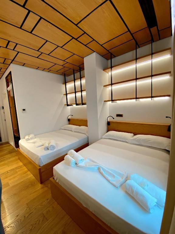 Crown Boutique Hotel Durrës 외부 사진